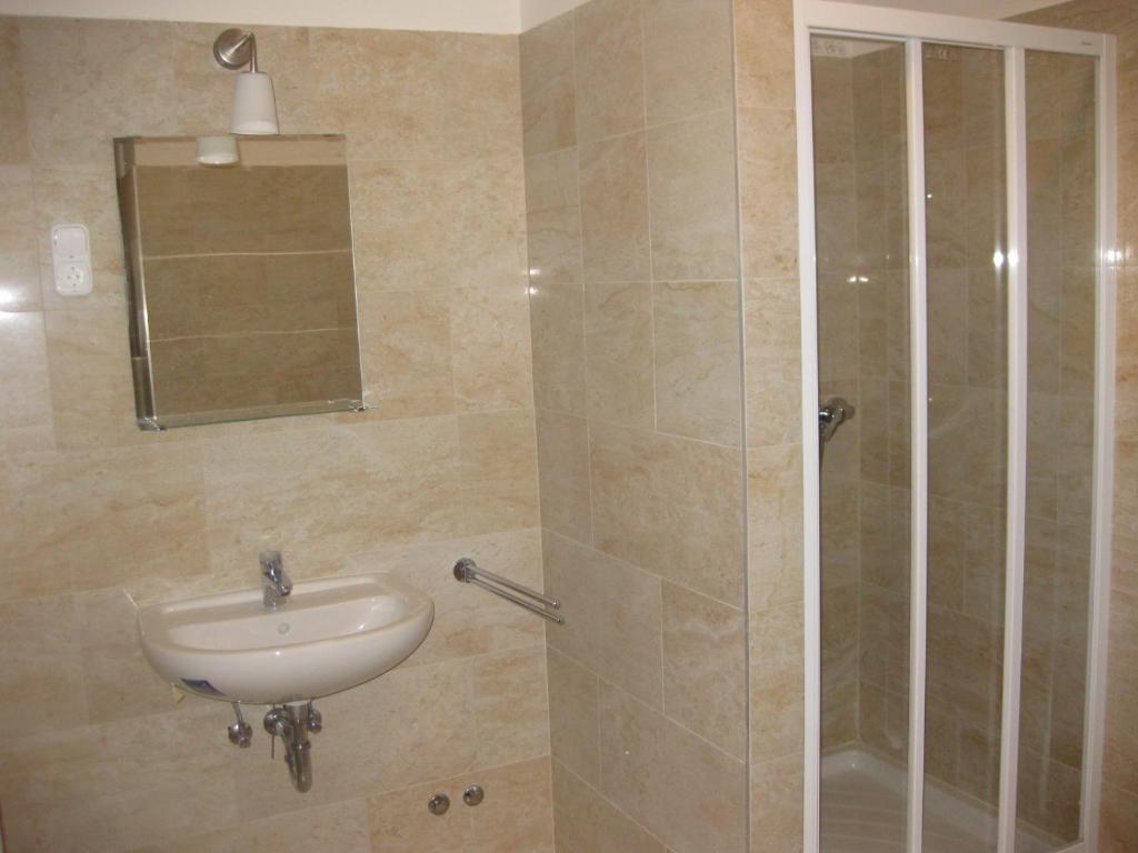 Schieszl Apartments Zamardi 1 Стая снимка